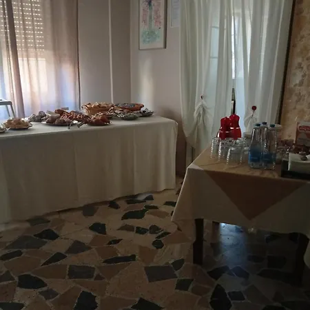 Otel La Maria 2*